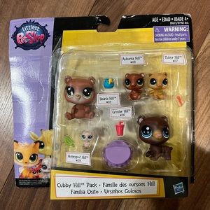Littlest Pet Shop LPS Cubby Hill Pack Bear family